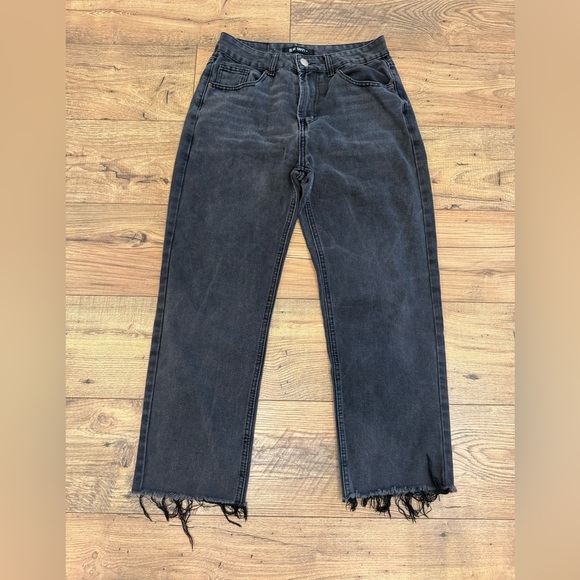 Women's Black Frayed Hem Straight Leg Jeans - Picture 1 of 4